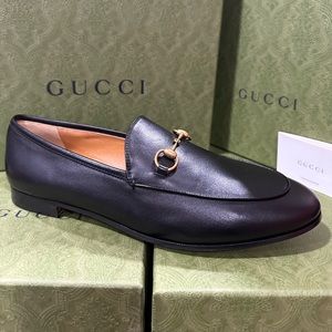 Gucci loafer leather black. New with box